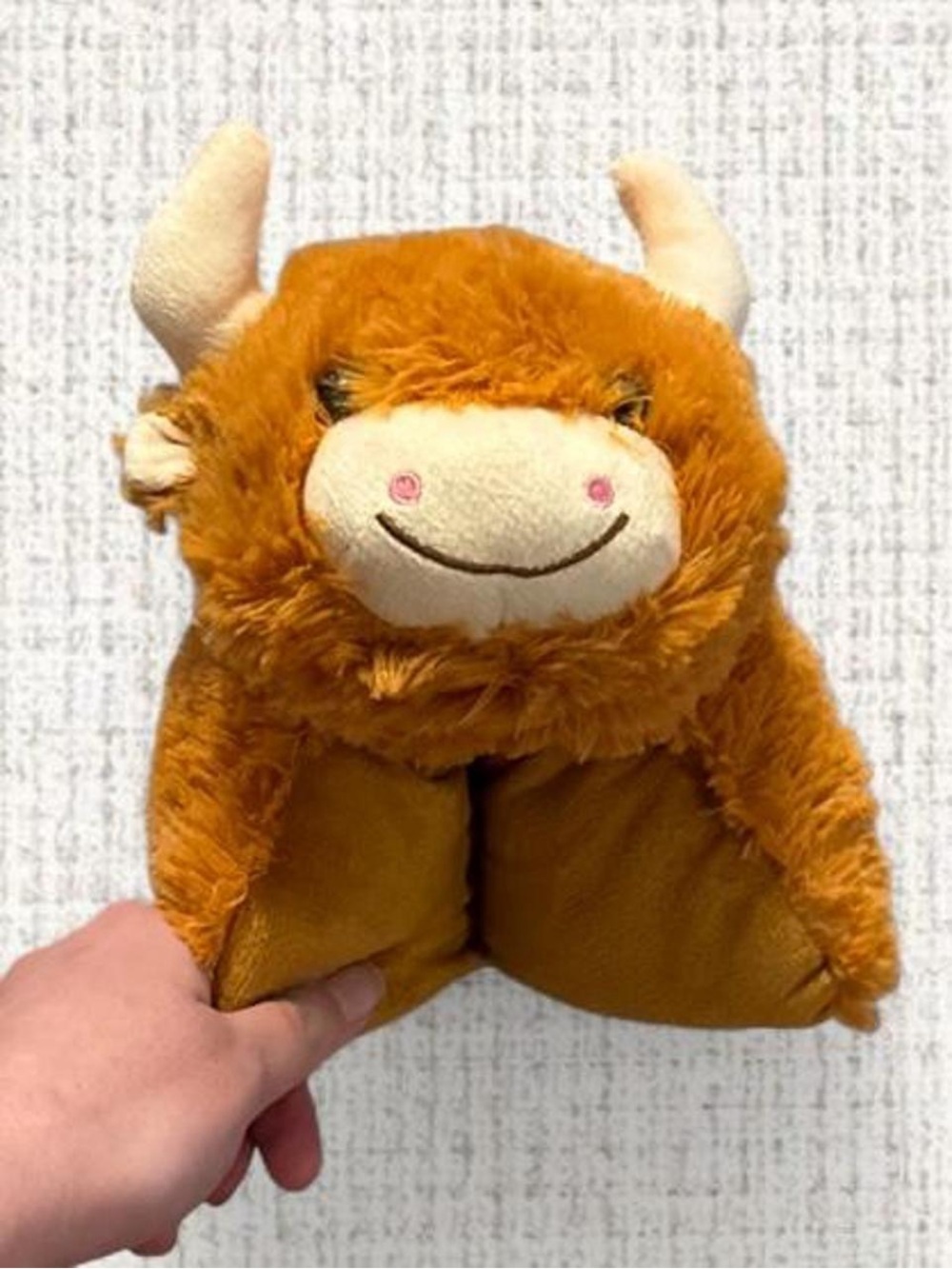 Pillow Pets PeeWees Highland Cow plush pillow